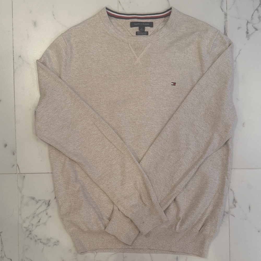 Tommy Hilfiger Men's Light Tan Crewneck Sweater